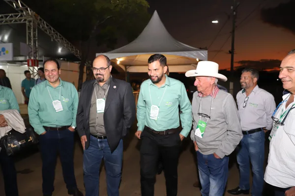 Vice-governador participa da abertura  da 3ª edição da feira AgroParacatu
