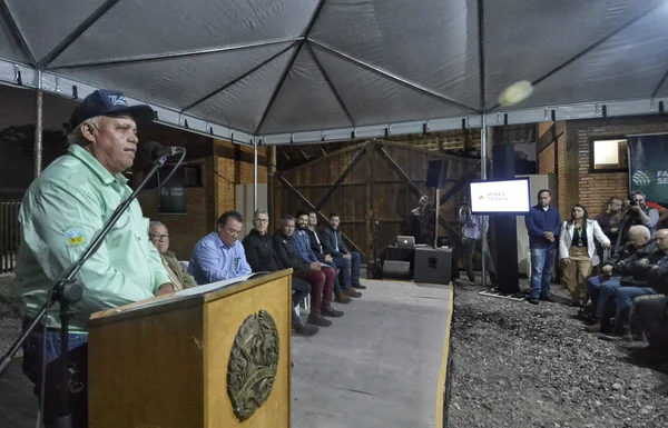 Governador destaca avanços do setor agropecuário em inauguração da sede do Sindicato dos Produtores Rurais de Bom Jesus do Amparo