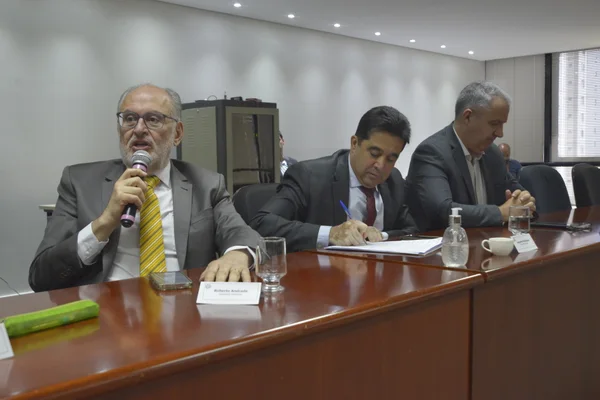 Vice-governador se reúne com blocos da base de Governo na Assembleia Legislativa