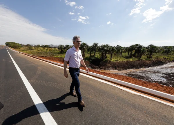 Vistoria obra de complementação dos serviços de melhoramento e pavimentação do Contorno Sul de Uberlândia e adequação com a MGC-455