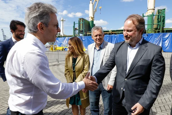 Minas Gerais começa o envio de lítio do Vale do Jequitinhonha para fora do Brasil