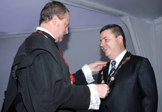 Governador recebeu a Medalha do Mérito do Ministério Público 