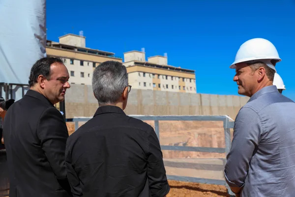 Governador ressalta importância da formação profissional de jovens em inauguração de pedra fundamental da nova escola do Sesi em BH