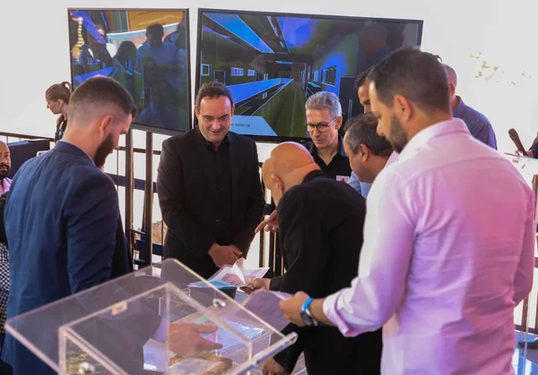 Governador ressalta importância da formação profissional de jovens em inauguração de pedra fundamental da nova escola do Sesi em BH