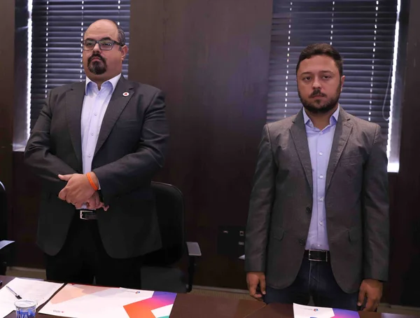 Governo de Minas reúne prefeitos da Grande BH para ouvir demandas dos municípios