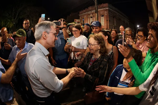  Governo firma parceria com empresa australiana para investimento de mais de R$ 1 bilhão em Poços de Caldas
