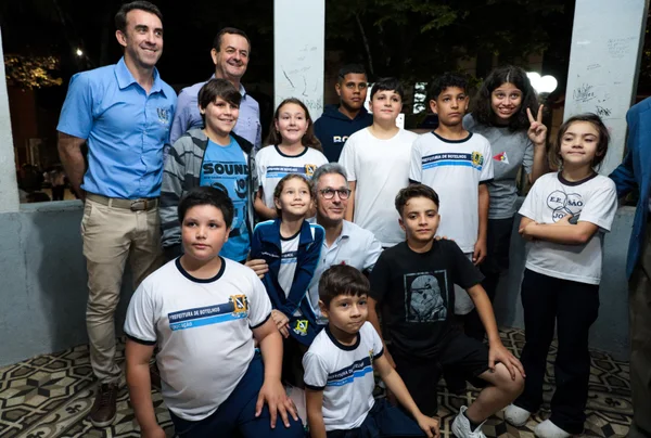  Governo firma parceria com empresa australiana para investimento de mais de R$ 1 bilhão em Poços de Caldas