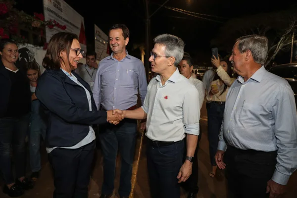  Governo firma parceria com empresa australiana para investimento de mais de R$ 1 bilhão em Poços de Caldas