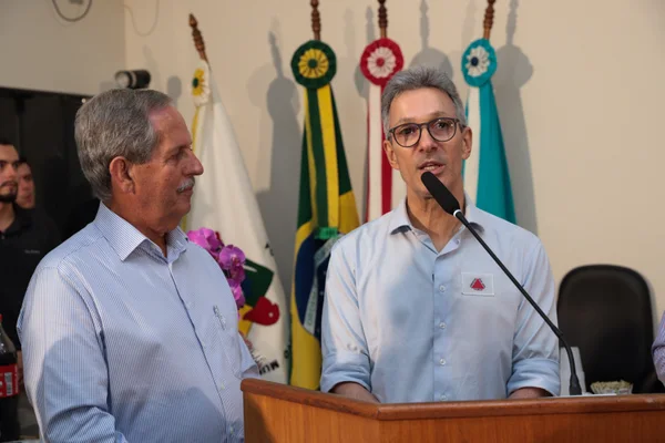  Governo firma parceria com empresa australiana para investimento de mais de R$ 1 bilhão em Poços de Caldas