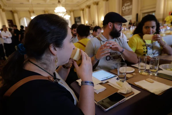 ExpoQueijo bate recorde em edição com mais de 1,3 mil queijos e 410 produtores em Araxá