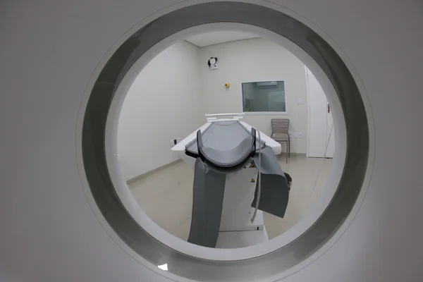 Governador participa de inauguração de serviço de tomografia no Hospital Vale do Jequitinhonha