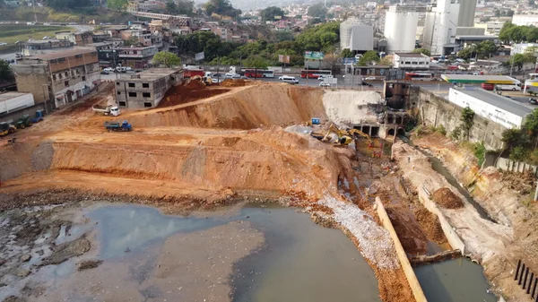 Obras de contenção de cheias avançam e vão beneficiar cerca de 46 mil pessoas na RMBH