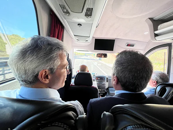 Governador e comitiva vistoriam rodovia italiana que inspirou o projeto do Rodoanel Metropolitano de BH
