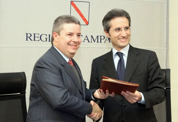 Governador Antonio Anastasia e presidente da região de Campânia, Stefano Caldoro