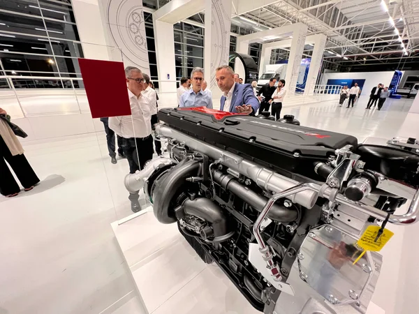 Estado firma acordo na Itália para atração de investimentos para a indústria automotiva