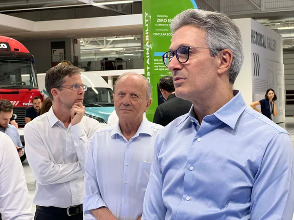 Estado firma acordo na Itália para atração de investimentos para a indústria automotiva