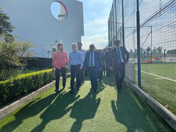 Governo de Minas firma parceria com a Ferrero para desenvolver parque esportivo inovador em Poços de Caldas, no Sul do estado