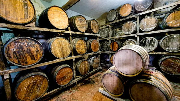 Dia Nacional da Cachaça: seminário apresentará novas tecnologias ao produtor mineiro  