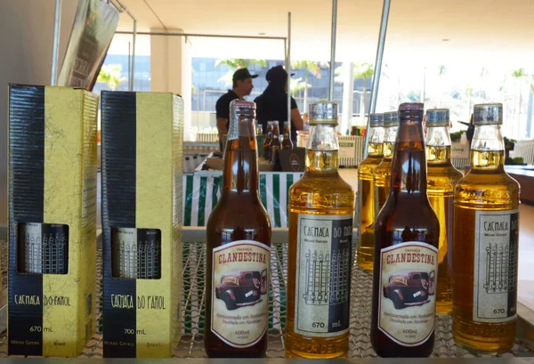 Governador em exercício destaca importância da cadeia produtiva da cachaça e da agricultura familiar em feira na Cidade Administrativa