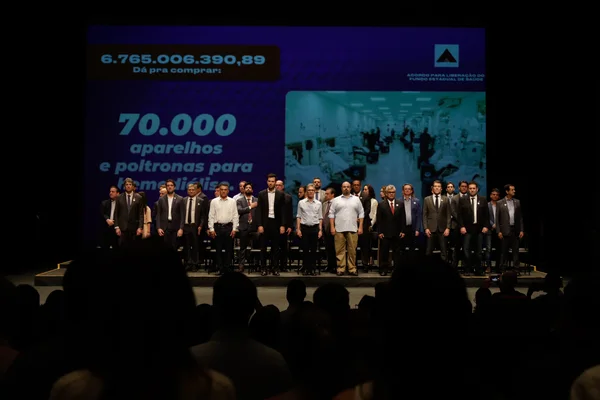 Governo de Minas assina Termo Aditivo que dá autonomia às prefeituras para gestão de recursos da Saúde nos municípios