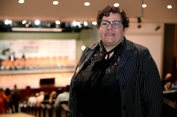 Governador formaliza posse de 188 gestores regionais selecionados pelo Programa Transforma Minas