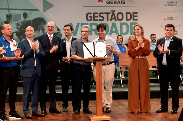 Governador formaliza posse de 188 gestores regionais selecionados pelo Programa Transforma Minas