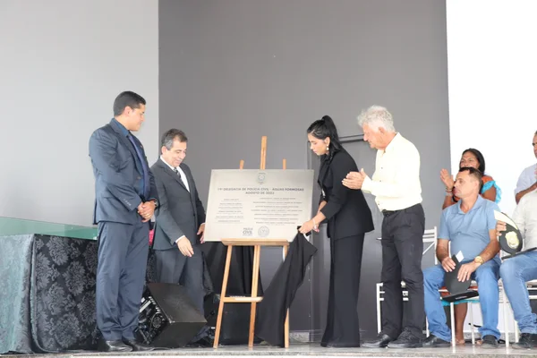 Polícia Civil inaugura nova sede de delegacia em Águas Formosas
