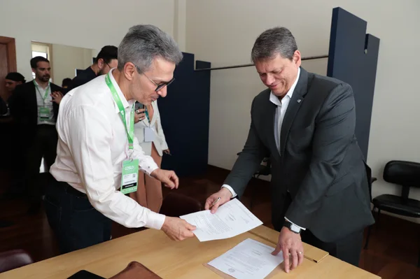 Líderes estaduais do Sul e Sudeste se reúnem para debater o desenvolvimento das regiões