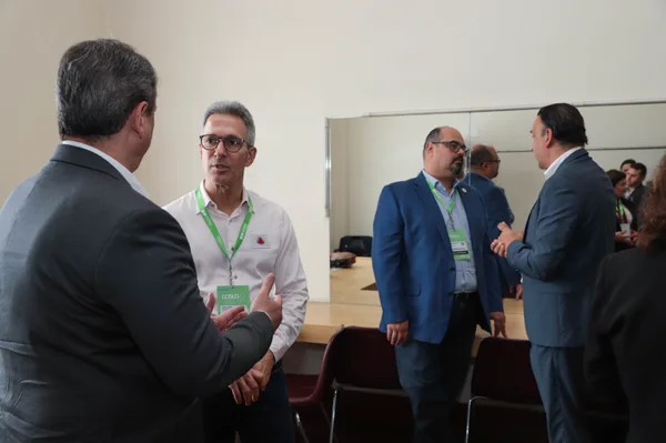 Líderes estaduais do Sul e Sudeste se reúnem para debater o desenvolvimento das regiões