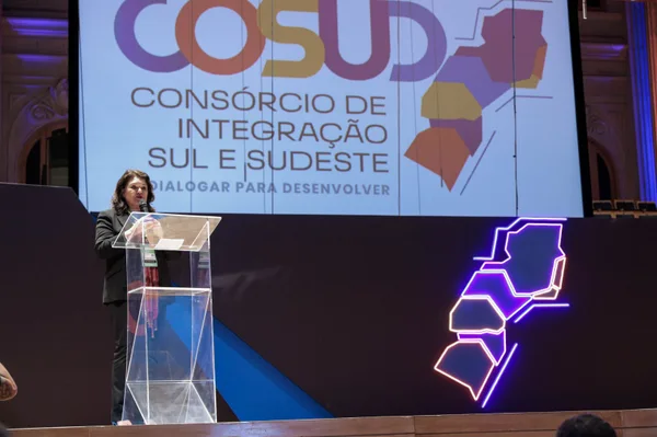 Líderes estaduais do Sul e Sudeste se reúnem para debater o desenvolvimento das regiões