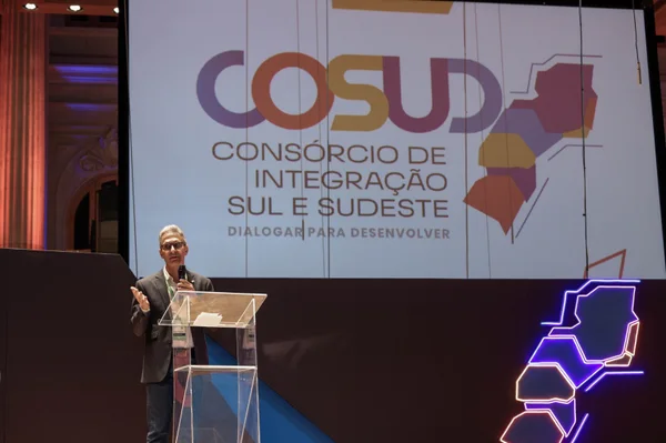 Líderes estaduais do Sul e Sudeste se reúnem para debater o desenvolvimento das regiões