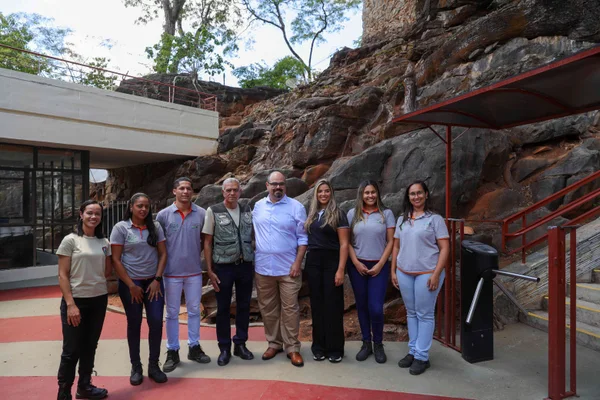Gruta do Maquiné recebe montagem de ópera que estreia esta semana no Palácio das Artes 