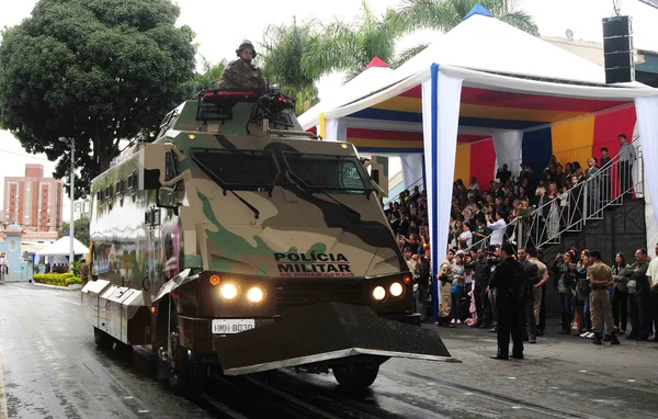 No evento, foi realizada a entrega da Medalha Alferes Tiradentes a personalidades e entidades