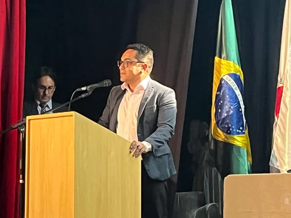 Vice-governador participa da comemoração pelos 60 anos do Conselho Estadual de Educação