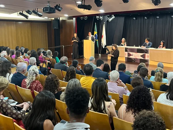 Vice-governador participa da comemoração pelos 60 anos do Conselho Estadual de Educação