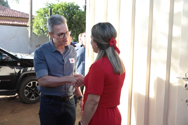 Governador vistoria entregas para a educação na região Central do estado