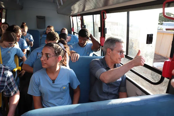 Governador vistoria entregas para a educação na região Central do estado