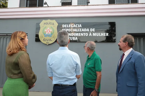 Governador vistoria sede da Delegacia Especializada de Atendimento à Mulher de Juatuba