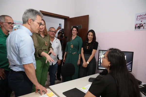 Governador vistoria sede da Delegacia Especializada de Atendimento à Mulher de Juatuba