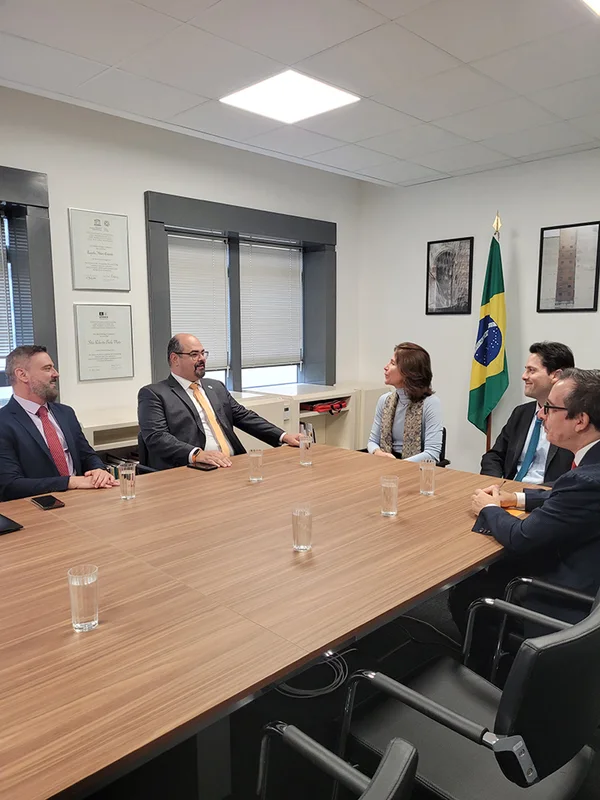 Na França, Governo de Minas reforça candidatura do Queijo Minas como patrimônio Cultural da Unesco
