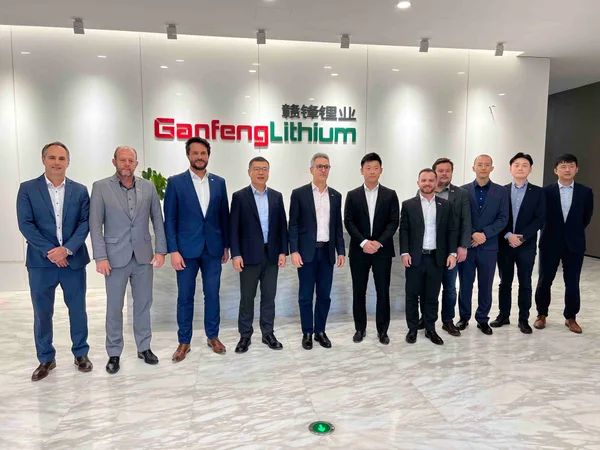 Governo de Minas apresenta o Vale do Lítio para empresa líder mundial na cadeia do mineral, em Xangai, na China