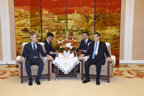 Governo de Minas e Província de Jiangsu, na China, renovam irmanamento firmado há 27 anos entre as duas regiões