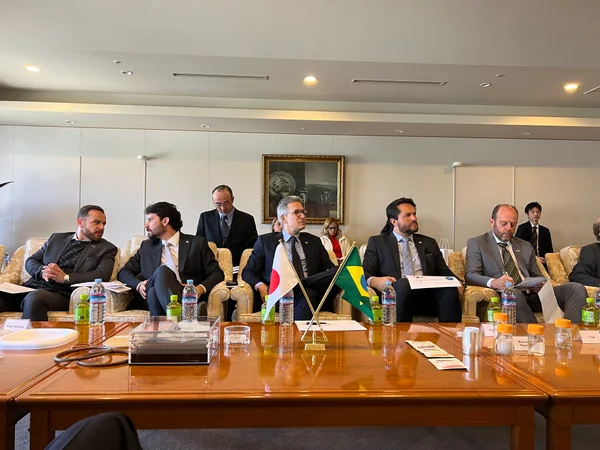 Lítio e nióbio: tecnologia desenvolvida em Minas pode revolucionar mercado de baterias elétricas