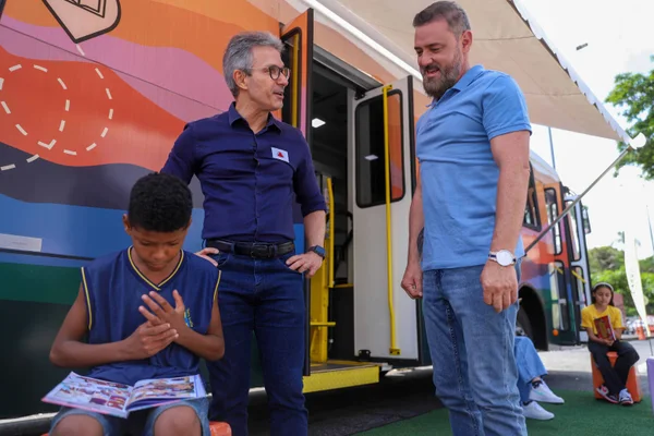 Governo de Minas inaugura o novo Carro-Biblioteca, projeto que circula entre bairros e cidades