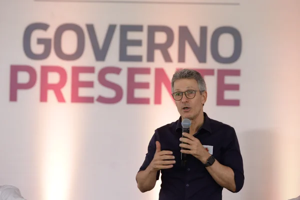 Governo de Minas discute renegociação da dívida estadual com prefeitos