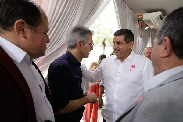Governo de Minas discute renegociação da dívida estadual com prefeitos