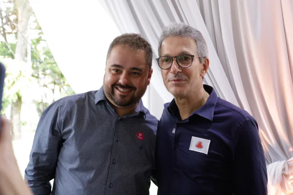 Governo de Minas discute renegociação da dívida estadual com prefeitos