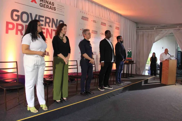 Governo de Minas entrega medalhas para os times campeões da Taça das Favelas 2023