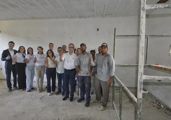 Governo de Minas vistoria obras de expansão da Uemg em Guanhães, no Vale do Rio Doce