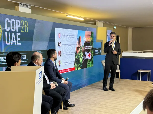 Minas Gerais lança ferramentas e anuncia novo investimento para mitigar mudanças climáticas no estado durante a COP28